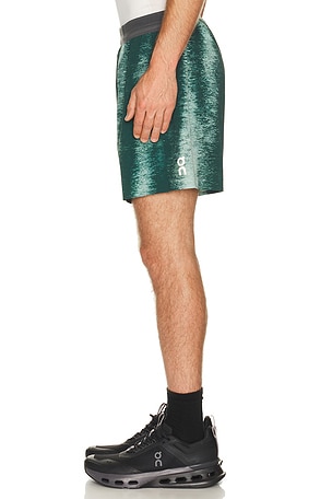 On Performance Shorts Terra in Green