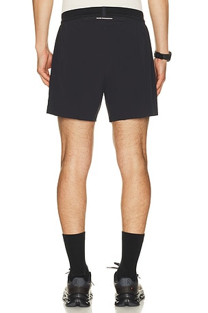 On 5 Performance Shorts in Black