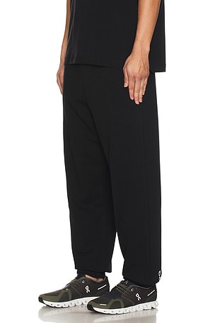 On PANTALON SWEAT en Noir