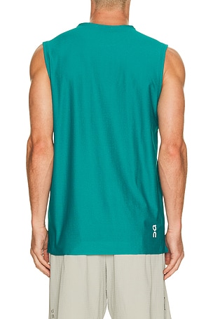 On camiseta tirantes court en color verde