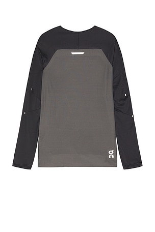 On T-SHIRT LONG PERFORMANCE en Noir