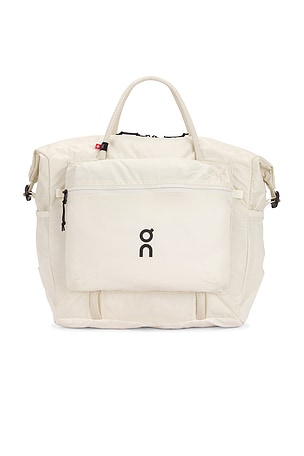 On Track Pack 35L Lite in Cream