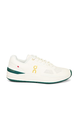 x BEAMS Japan The Roger Pro Sneaker On