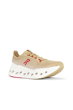 On SNEAKERS YEAR OF THE HORSE en Marron