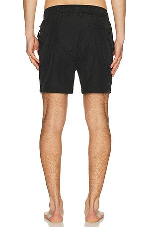 onia Nylon Crinkle 5 Swim Trunk in Black