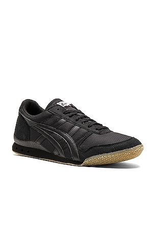 Onitsuka Tiger Ultimate 81 in Black Black | REVOLVE