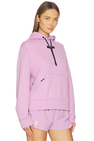 On Focus Tech Hoodie in Pink