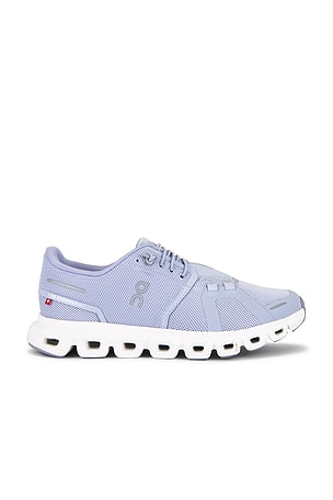 Cloud 6 Sneaker On