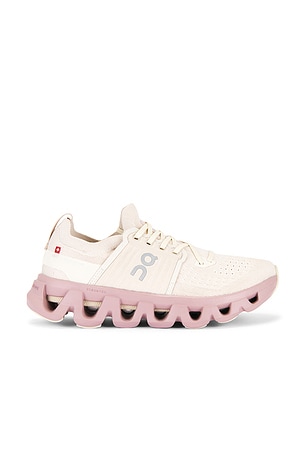 Cloudswift 4 Sneaker On