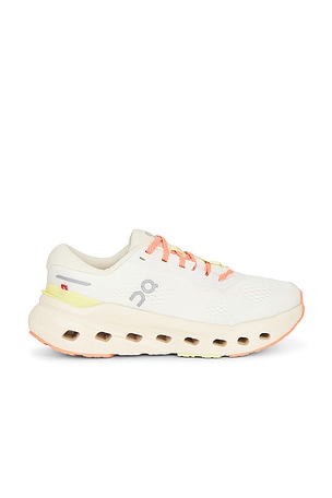 Cloudrunner 3 Sneaker On