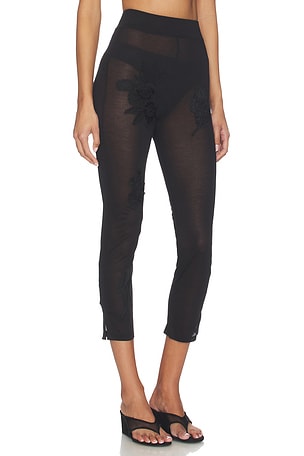 OperaSPORT Ziva Pants in Black. Size XS. Also