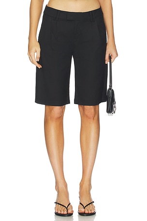 Livi Short OW Collection