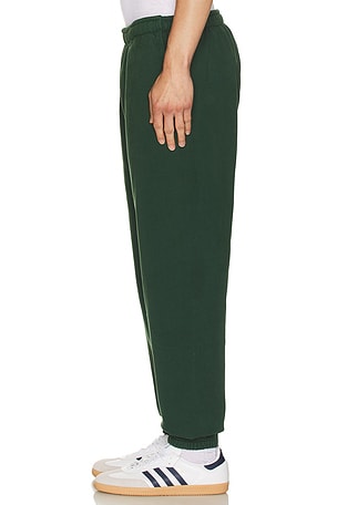 Oyster Tennis Club Sweatpant in Green