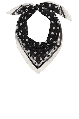Dolly Scarf petit moments