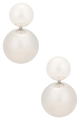 Pearl Sphere Earrings petit moments