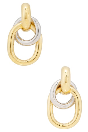 petit moments Hooked Chain Earrings in Metallic Gold