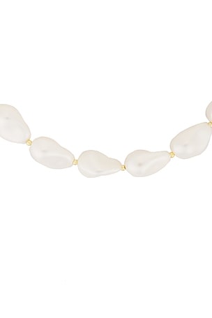 petit moments Liz Necklace in Ivory