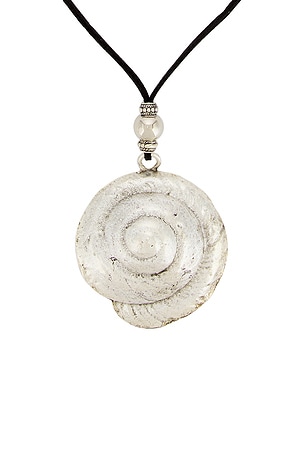 petit moments Simone Necklace in Metallic Silver