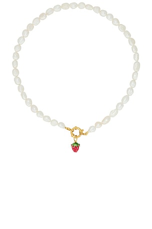 Strawberry Pearl Charm Necklace petit moments
