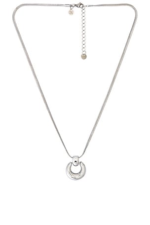 Fjord Necklace petit moments