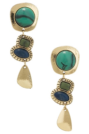 Tacoma Earrings petit moments