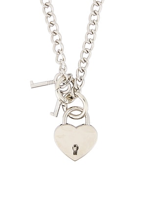 petit moments Westport Necklace in Metallic Silver