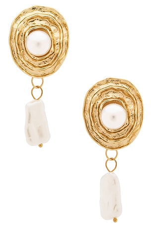 Lynn Earrings petit moments