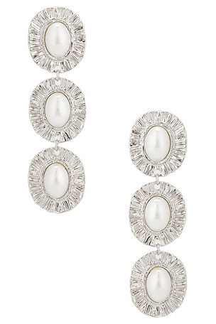 Providence Earrings petit moments