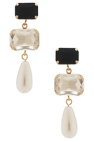 Alexis Pearl Drop Earrings petit moments