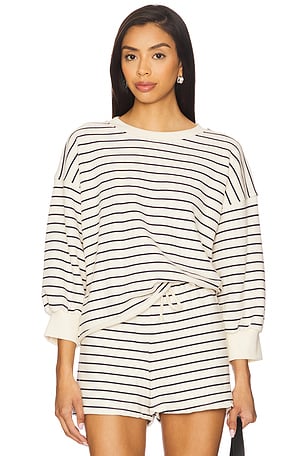 Fleece Pullover perfectwhitetee