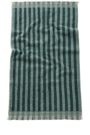 Pembroke Stripe Face Towel Piglet in Bed
