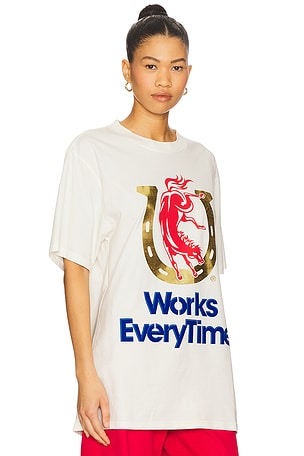 Philcos Colt 45 Works Every Time Boxy Tee in Cream. Size XL/1X. Also