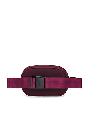 Perfect Moment Star Bum Bag in Burgundy