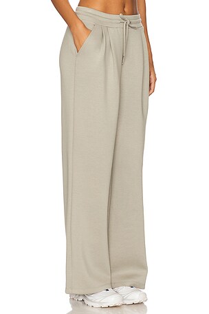 Port de Bras Alessa Sweatpant in Sage