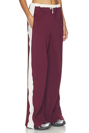 Port de Bras Boxer Pant in Burgundy. Size L. Also