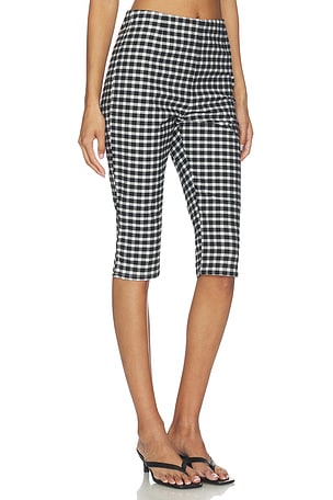 Posse Chiara Capri in Black,White
