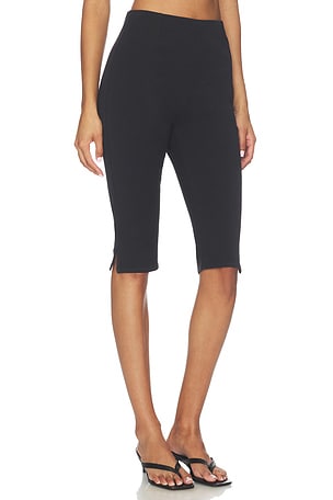 Posse Angelina Capri in Black