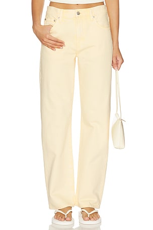 Lexi Mid Rise Bowed Straight Jeans PISTOLA