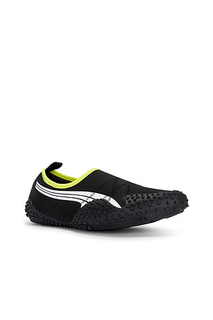 Puma Select Mostro Flex in Black. Size Mens 10.5/Womens 12. Also