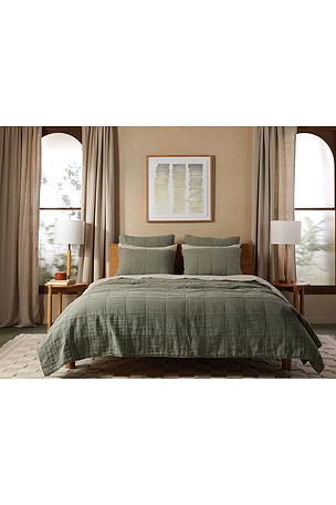 Parachute Linen Box Quilted Sham Set in Green