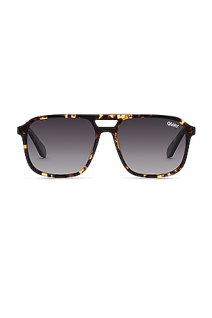 Quay On The Fly Sunglasses in Yellow Tort & Smoke Gradient  display picture 1