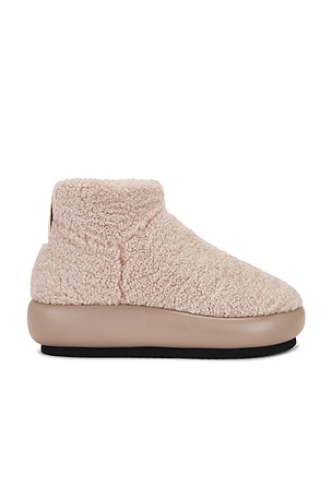 Fuzzy Magic Faux Fur Moon Bootie R0AM