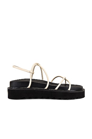 Flair Sandal RAYE