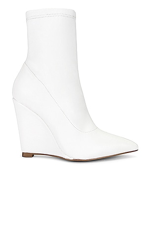 Io Boot RAYE
