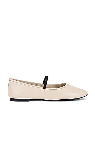 Dancerina Flat