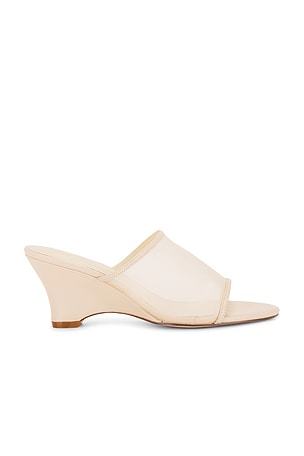 Devora Wedge RAYE