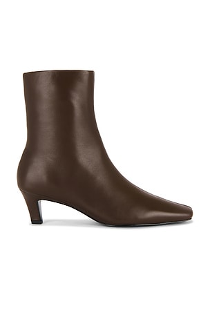 Lauren Boot RAYE