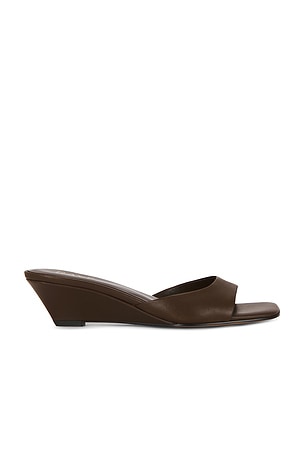 Reina Wedge RAYE