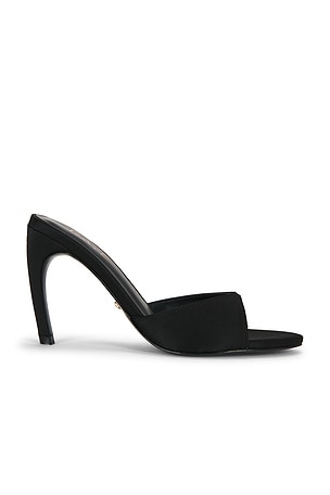 Sofia Heel RAYE