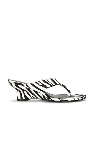Aylin Wedge RAYE